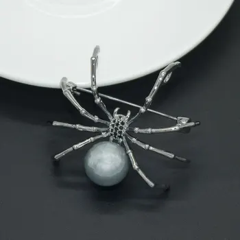 Noua Moda Spider Pin Brosa Pentru Femei, Bărbați în Alb Și Negru Insecte Perla Gotic Femei Brosa Femei Bijuterii Cadou de Petrecere