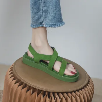 2022 Vara Noi Toate-meci de Sandale Plate de sex Feminin Zână Stil de Nișă Design Fund Gros de Un Cuvânt cu Roman Pantofi de Moda All-meci