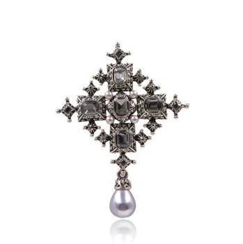 Catolic Zircon Incrustate Celtic Cross Broșă Pin Clasic Unisex Moda Vintage Mare Pin Negru Cool Design Baroc Bijuterii Cadou